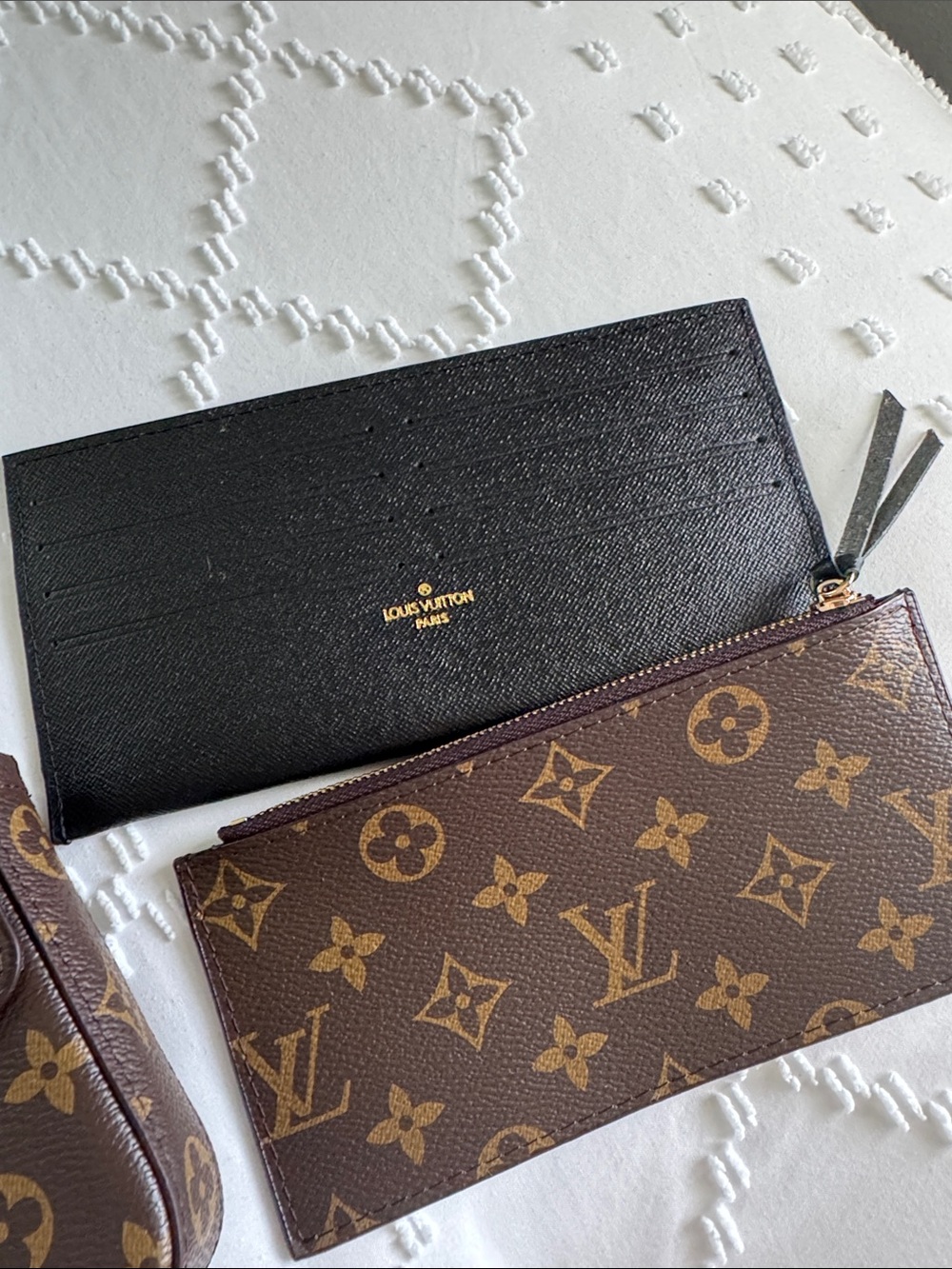 Louis Vuitton Brown Monogram Chain Wallet with Gold Hardware - Picture 3 of 10